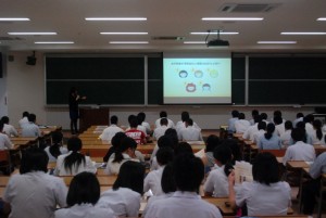 法学部紹介プレゼンテーション